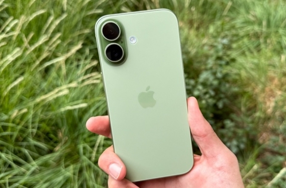热搜第一!多款手机正式涨价 只剩下iPhone17没涨了